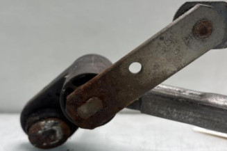 Moteur essuie glace avant RENAULT CLIO 3
