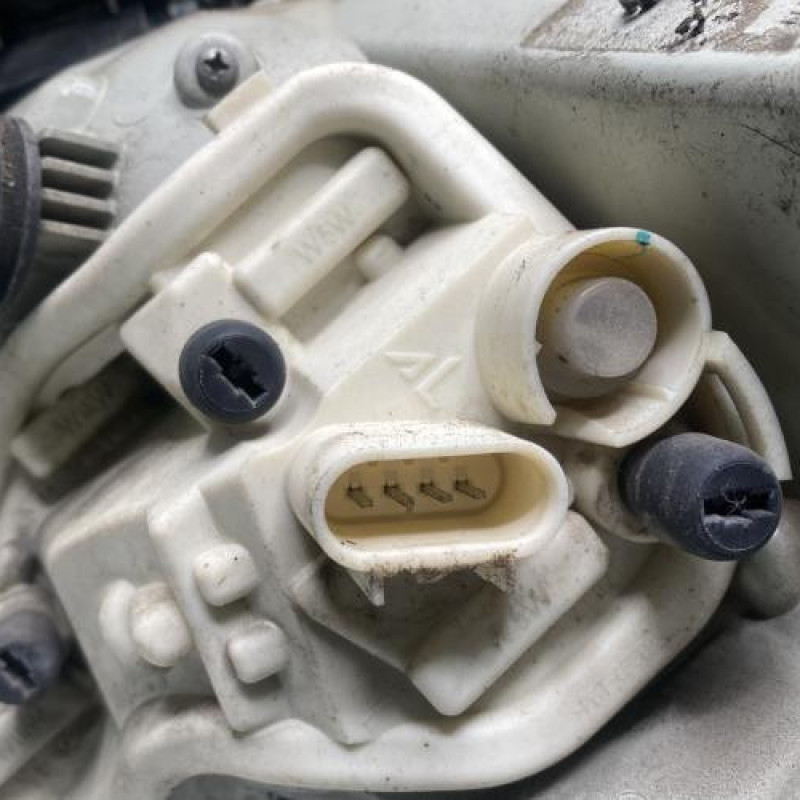 Feu arriere principal gauche (feux) OPEL ASTRA J Photo n°3