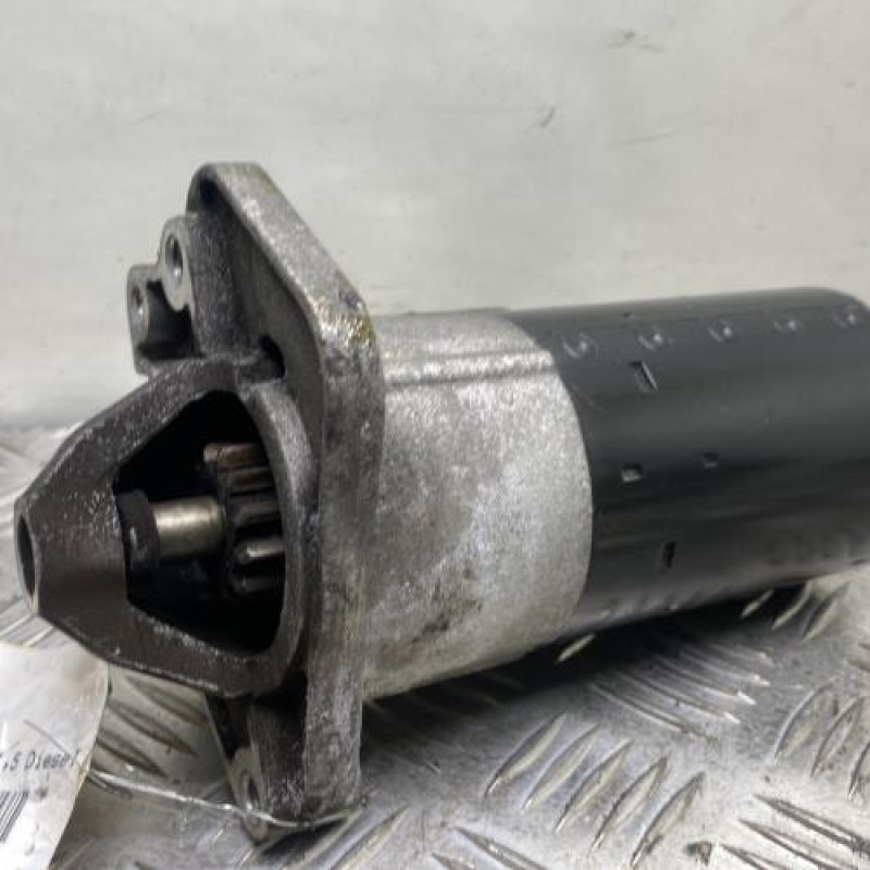 Demarreur RENAULT CLIO 4 Photo n°1