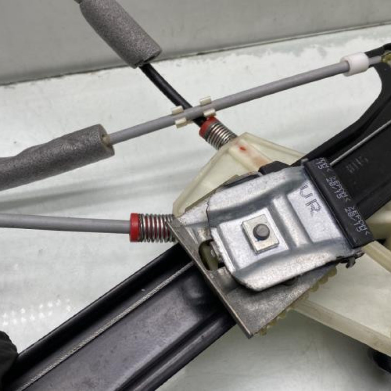 Leve vitre electrique avant droit VOLKSWAGEN POLO 5 Photo n°5