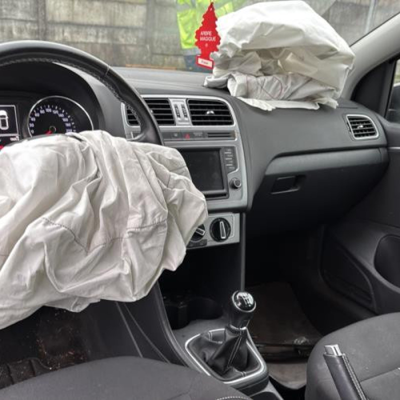 Leve vitre electrique avant droit VOLKSWAGEN POLO 5 Photo n°19