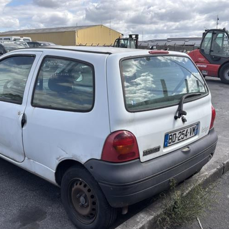 Pompe à carburant RENAULT TWINGO 1 Photo n°8