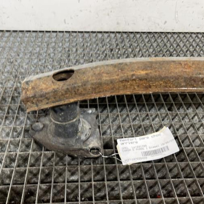 Renfort pare choc arriere (traverse) OPEL CORSA D Photo n°2