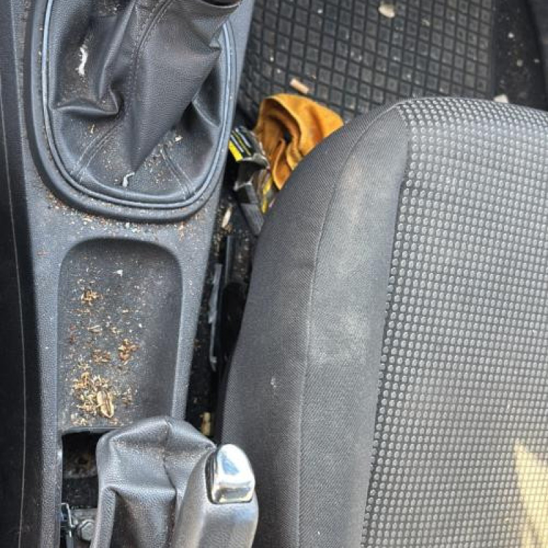 Renfort pare choc arriere (traverse) OPEL CORSA D Photo n°20