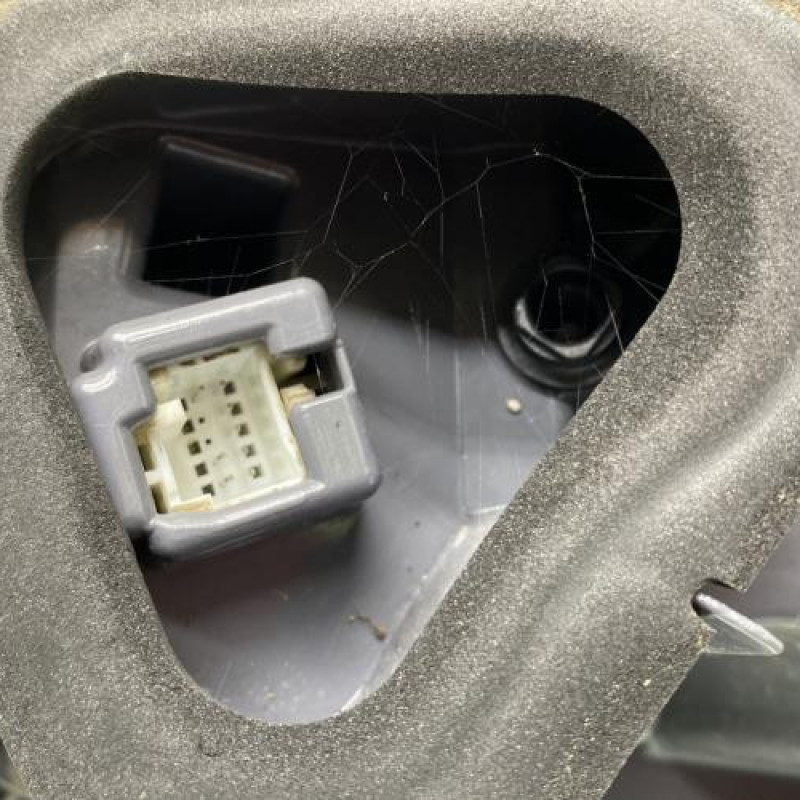 Feu arriere principal gauche (feux) MERCEDES CLASSE A 176 Photo n°3