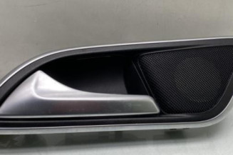 Poignee interieur arriere gauche MERCEDES CLASSE A 176 Photo n°1