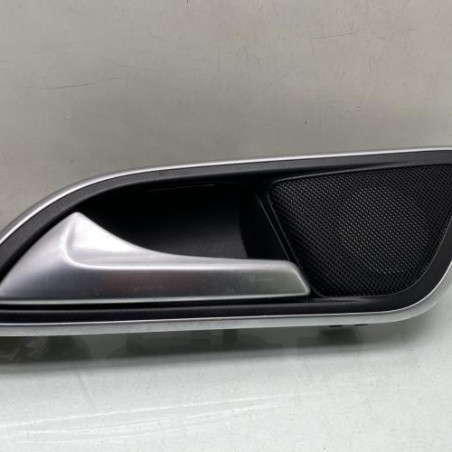 Poignee interieur arriere gauche MERCEDES CLASSE A 176 Photo n°1