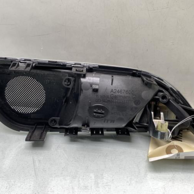 Poignee interieur arriere gauche MERCEDES CLASSE A 176 Photo n°3