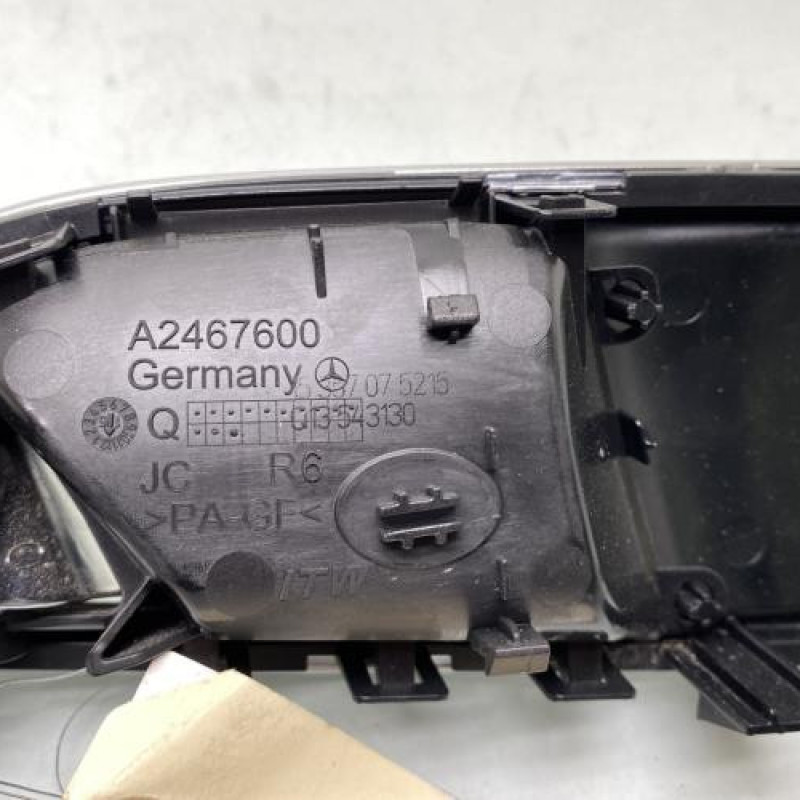 Poignee interieur avant droit MERCEDES CLASSE A 176 Photo n°3