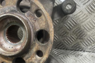 Pivot de moyeu avant droit MERCEDES CLASSE A 176