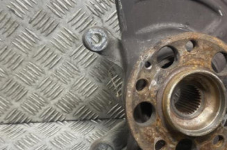 Pivot de moyeu avant gauche MERCEDES CLASSE A 176