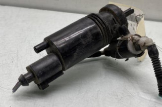 Pompe lave glace avant MERCEDES CLASSE A 176 Photo n°1