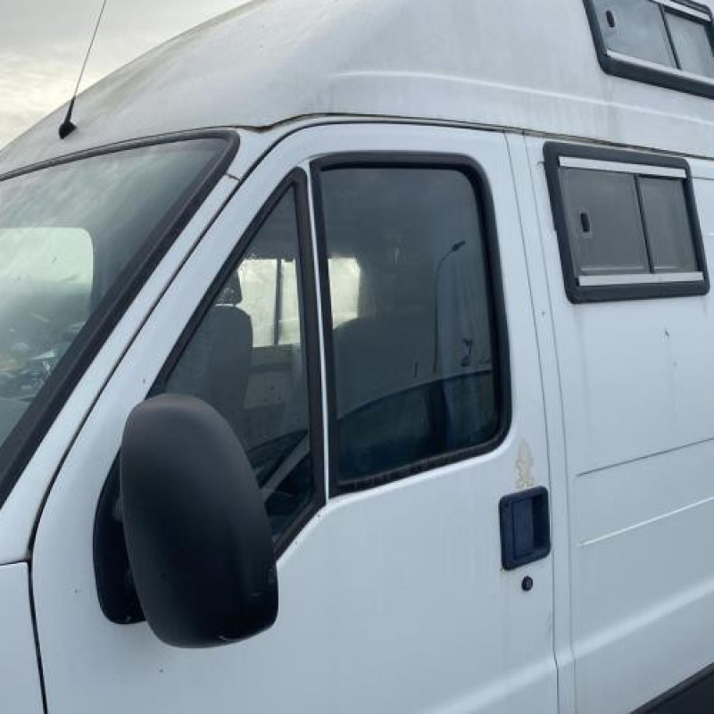 Calandre PEUGEOT BOXER 1 Photo n°14