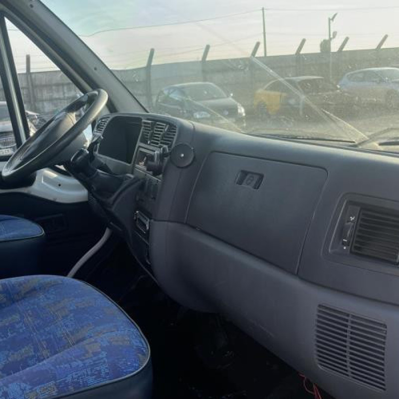 Calandre PEUGEOT BOXER 1 Photo n°20