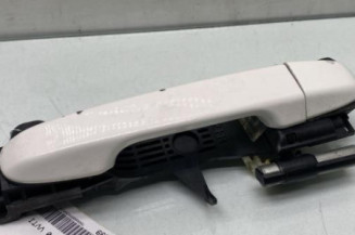 Poignee porte avant droit TOYOTA YARIS 3 Photo n°1