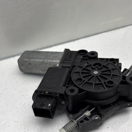 Leve vitre electrique avant droit OPEL CORSA D