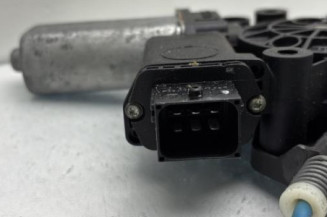 Leve vitre electrique avant droit OPEL CORSA D