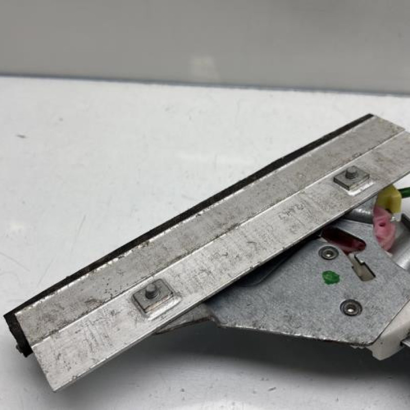 Leve vitre electrique avant droit OPEL CORSA D Photo n°6