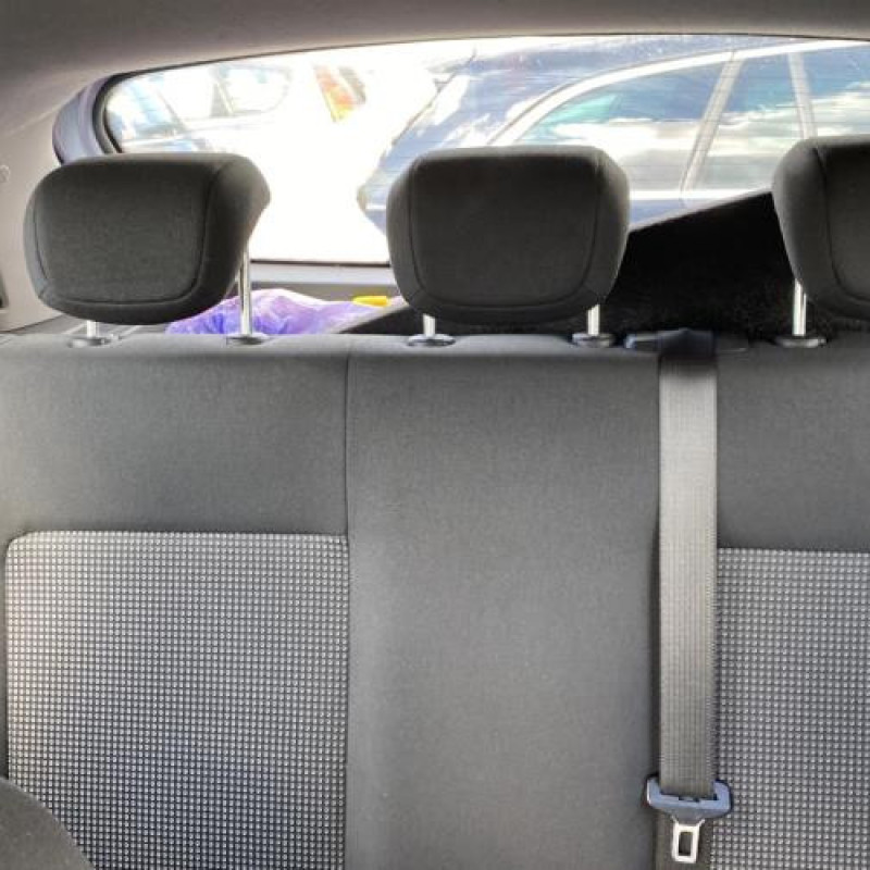 Leve vitre electrique avant droit OPEL CORSA D Photo n°19