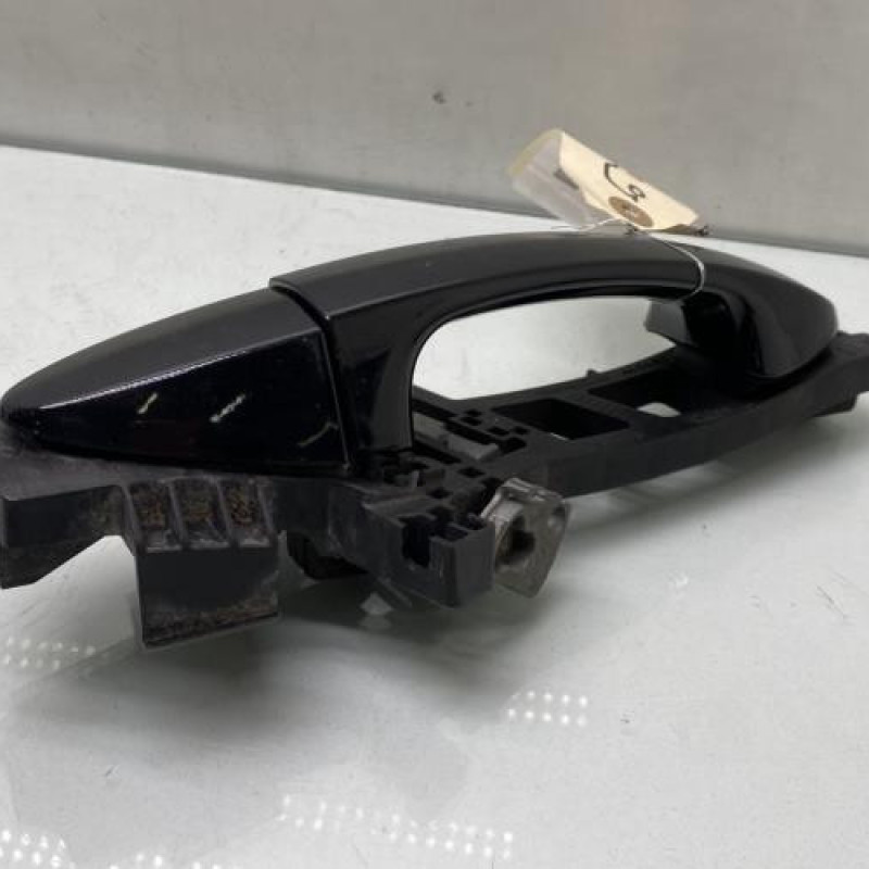 Poignee porte arriere gauche FORD FIESTA 6 Photo n°2