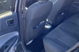 Poignee porte avant gauche FORD FIESTA 6