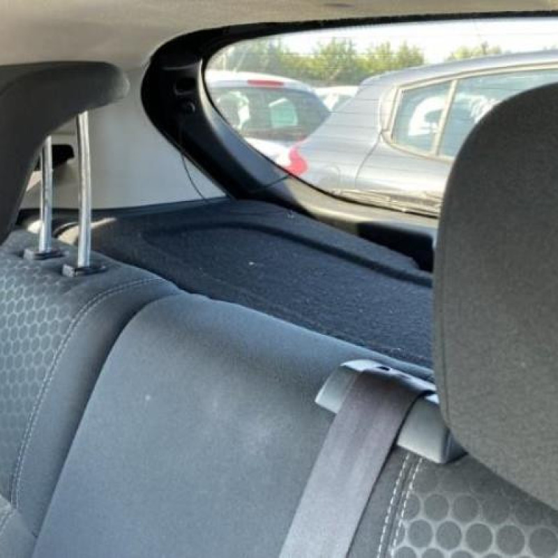 Poignee porte avant gauche FORD FIESTA 6 Photo n°12