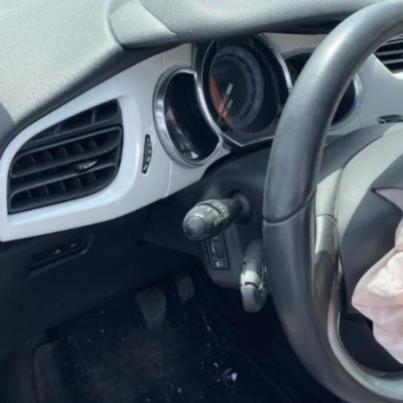 Bouchon de carburant CITROEN DS3 Photo n°6