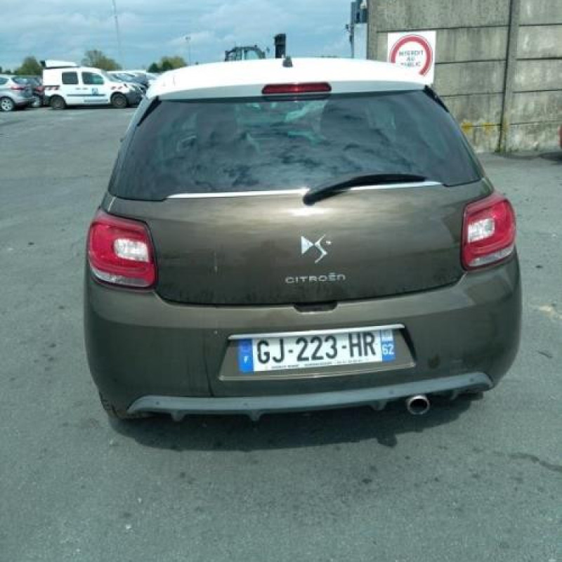 Bouchon de carburant CITROEN DS3 Photo n°12