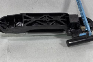 Poignee porte arriere gauche SUZUKI CELERIO