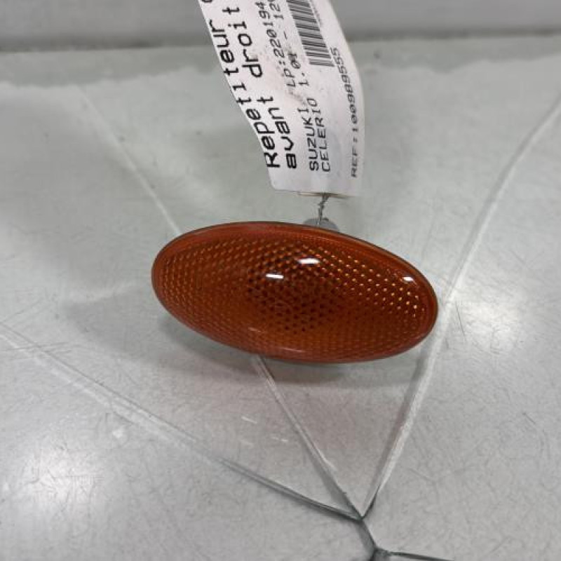 Repetiteur clignotant avant droit  (Feux) SUZUKI CELERIO Photo n°1