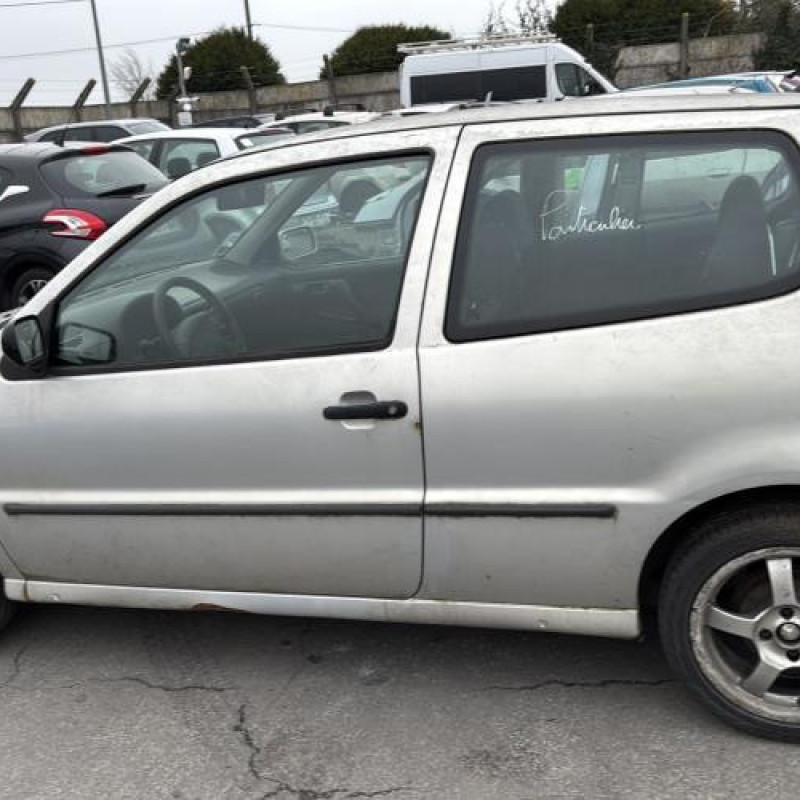 Retroviseur gauche VOLKSWAGEN POLO 3 Photo n°9