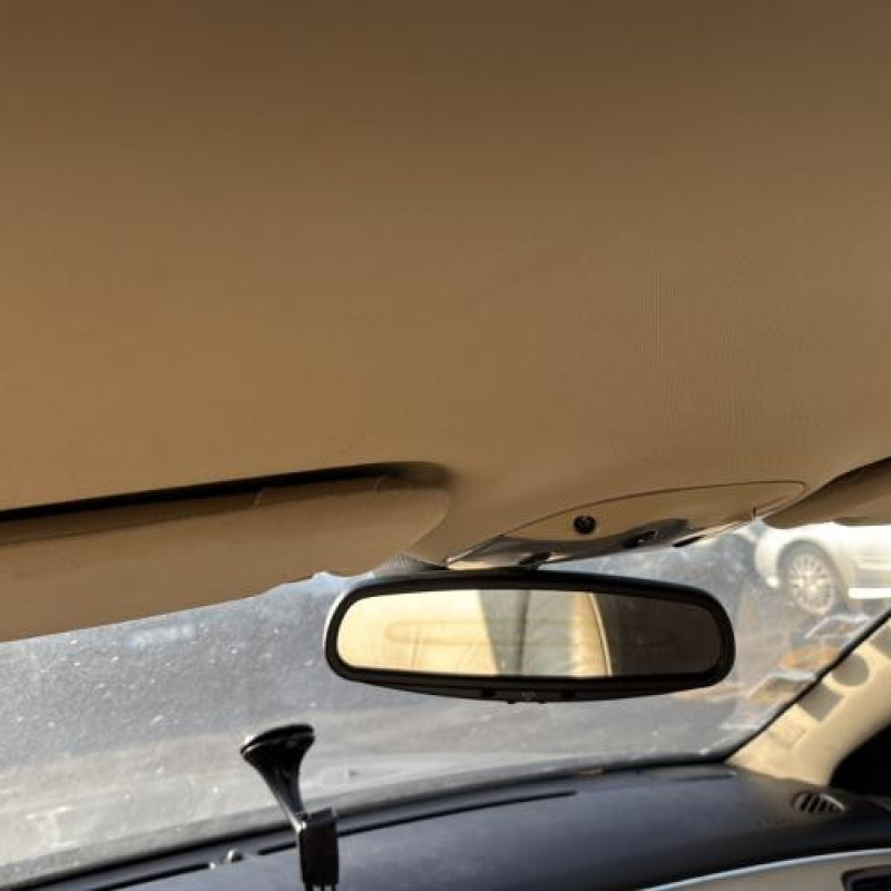 Retroviseur droit PEUGEOT 607 Photo n°19