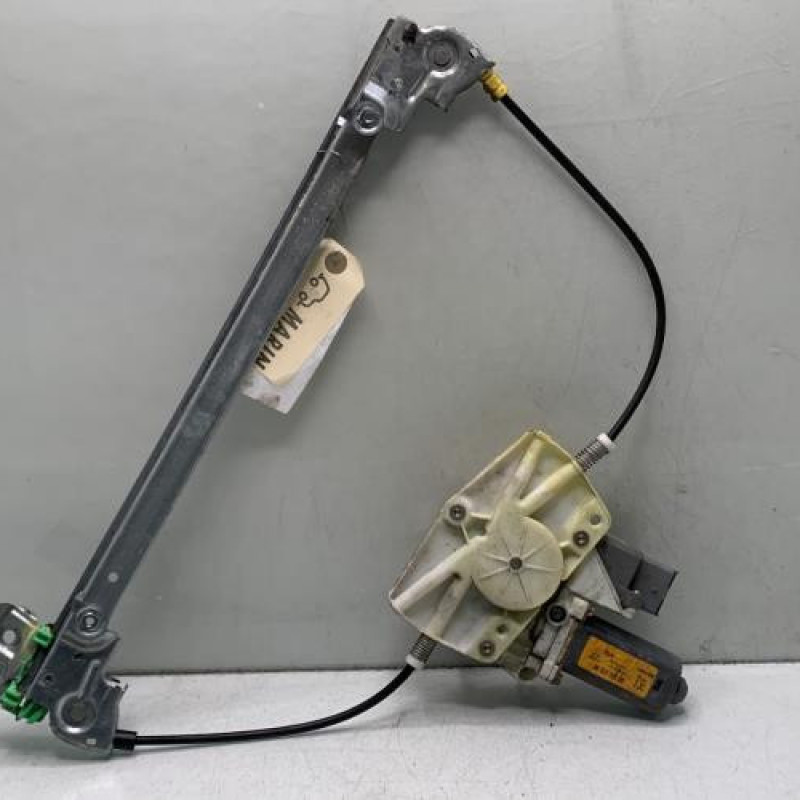 Leve vitre electrique arriere gauche PEUGEOT 607 Photo n°1