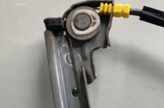 Leve vitre electrique avant droit PEUGEOT 607