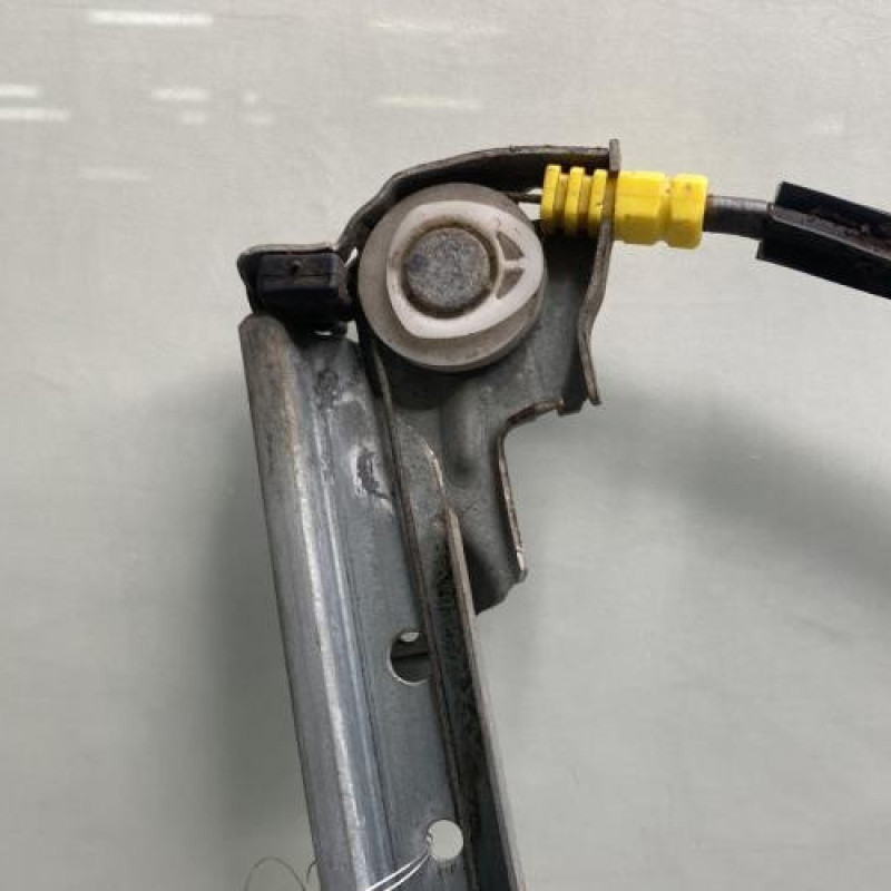 Leve vitre electrique avant droit PEUGEOT 607 Photo n°5