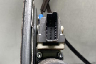 Leve vitre electrique avant droit PEUGEOT 607