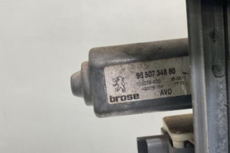 Leve vitre electrique avant droit PEUGEOT 607