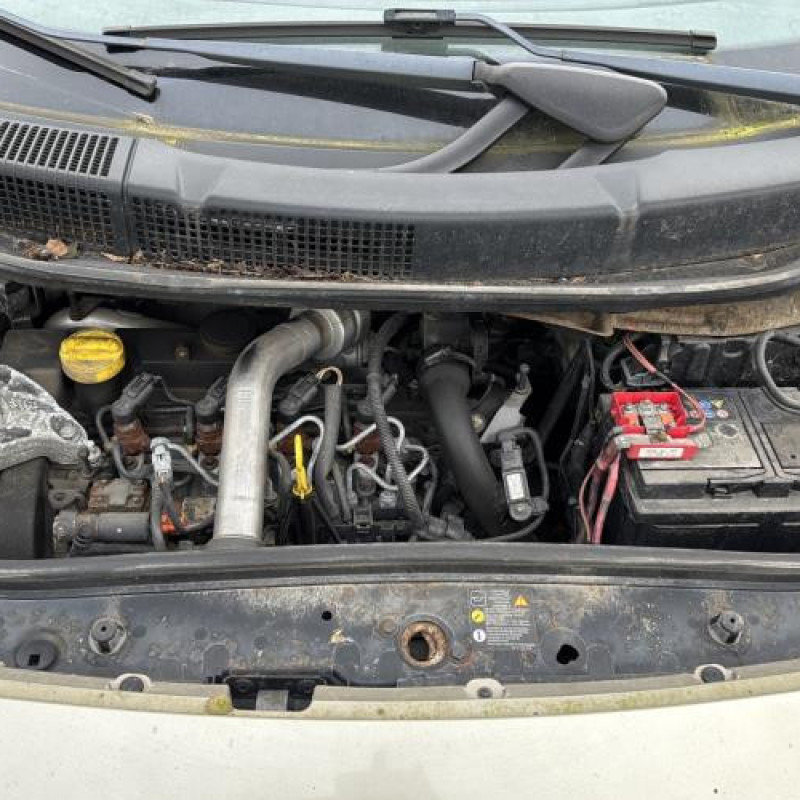 Pare boue arriere droit RENAULT SCENIC 2 Photo n°20