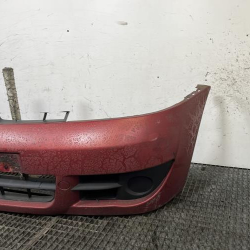 Pare choc avant RENAULT CLIO 2 CAMPUS Photo n°3