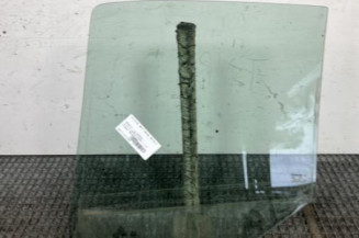 Vitre arriere droit RENAULT CLIO 2 CAMPUS