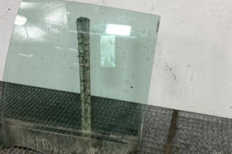 Vitre arriere gauche RENAULT CLIO 2 CAMPUS