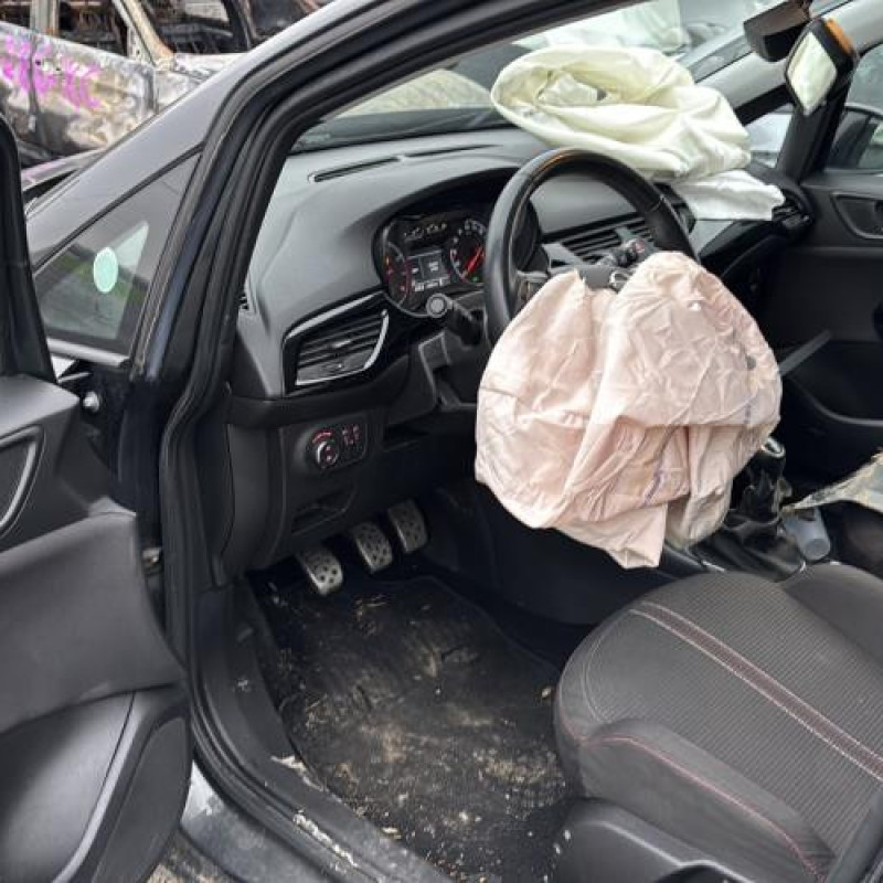 Pare choc arriere OPEL CORSA E Photo n°15