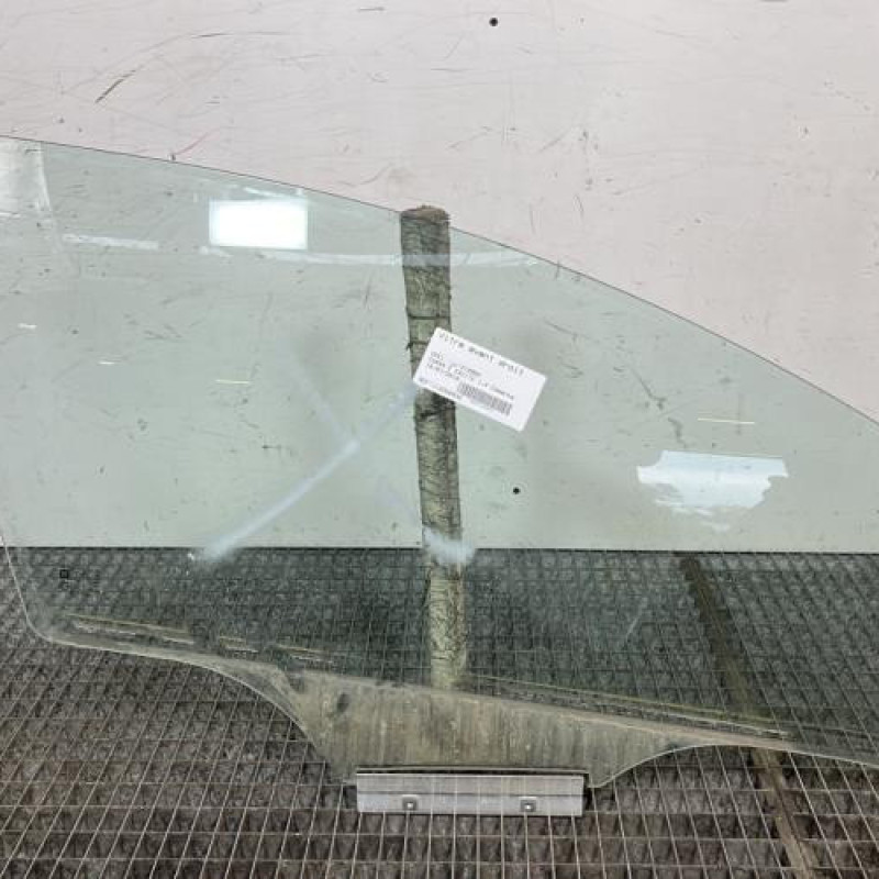 Vitre avant droit OPEL CORSA E Photo n°1