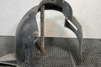 Pare boue avant droit VOLKSWAGEN POLO 4 Photo n°1