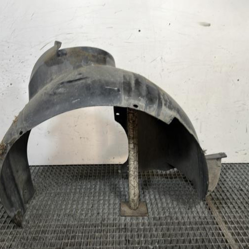 Pare boue avant droit VOLKSWAGEN POLO 4 Photo n°4