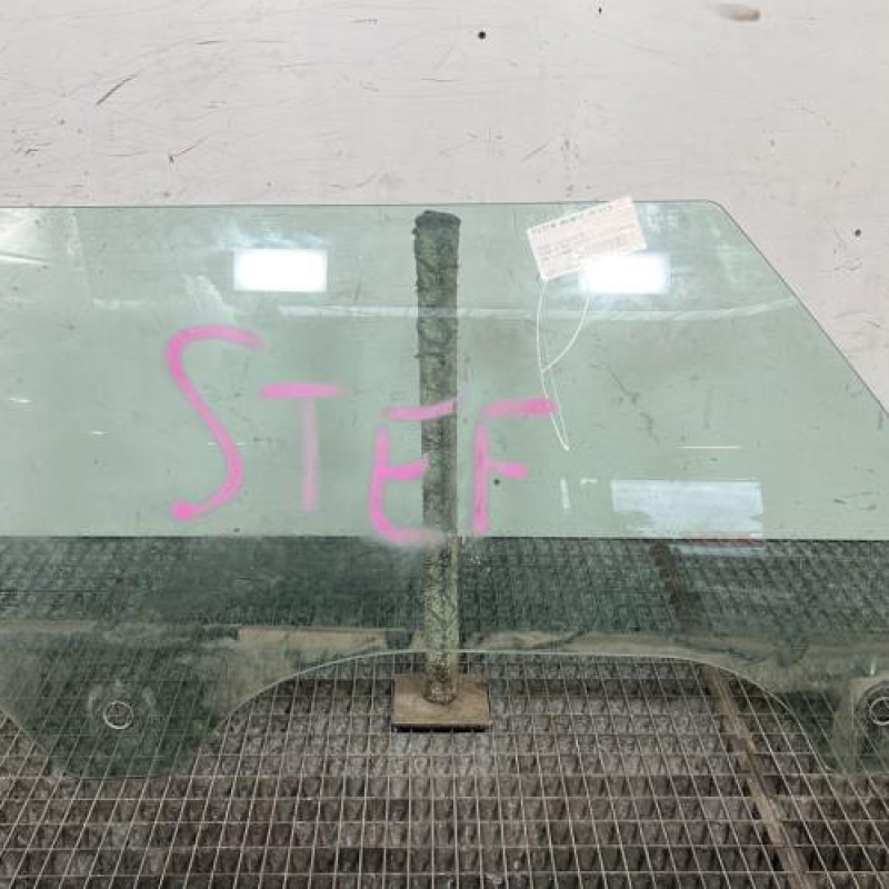 Vitre avant droit MINI MINI 2 R56 Photo n°2