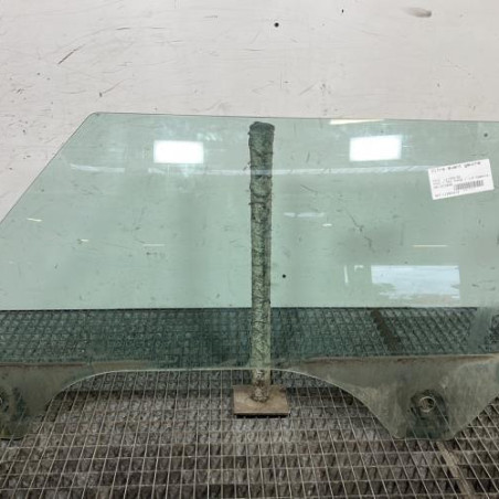 Vitre avant gauche MINI MINI 2 R56 Photo n°1