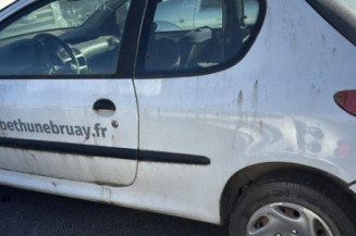 Bras essuie glace arriere PEUGEOT 206