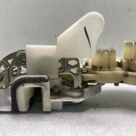 Serrure avant gauche HONDA CIVIC 7