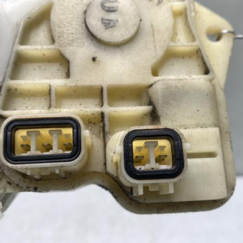 Serrure avant gauche HONDA CIVIC 7 Photo n°4